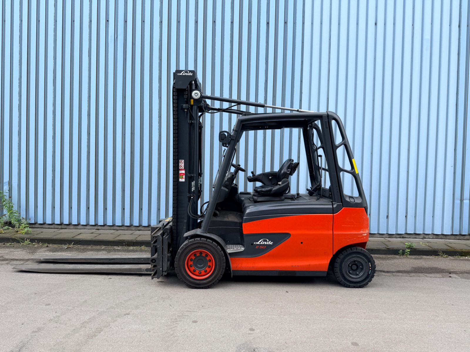 Linde E50HL-01 — Bild 2