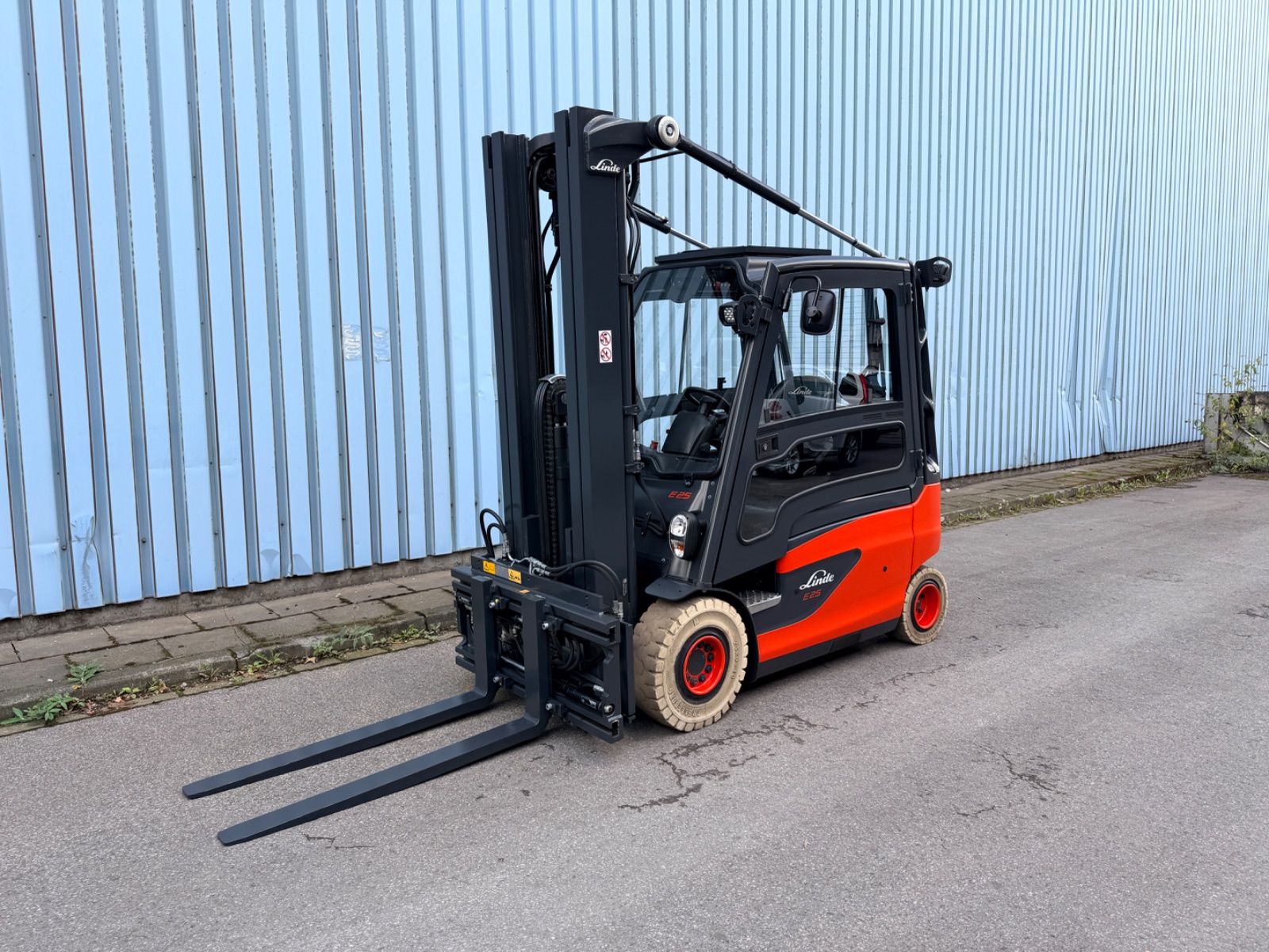 Linde E25L-01 — Bild 8