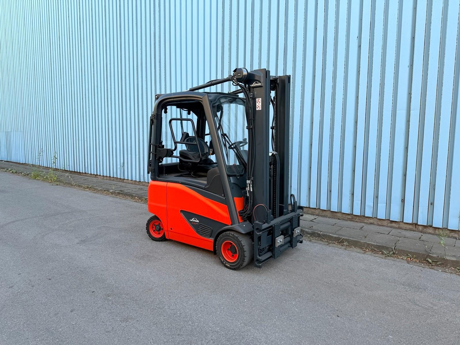 Linde E20PH-02 — Bild 10
