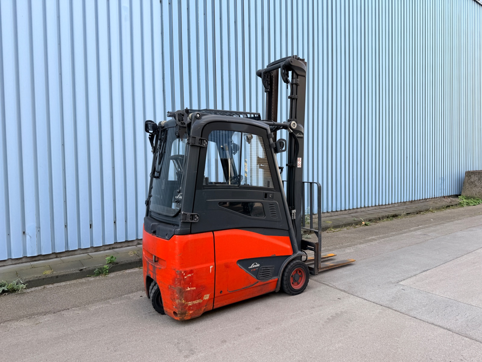 Linde E16H-02 — Bild 2