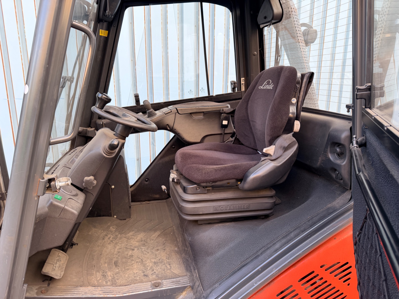 Linde H30D-02 — Bild 5